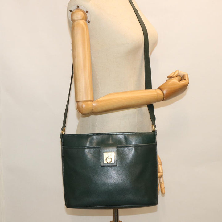 Celine Shoulder Bag Leather Green  ar10370B