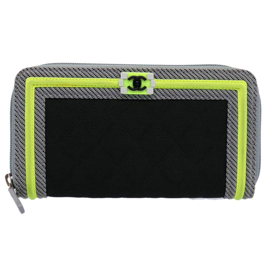 Chanel Boy  Matelasse Wallet Nylon Black CC Auth ar10980B
