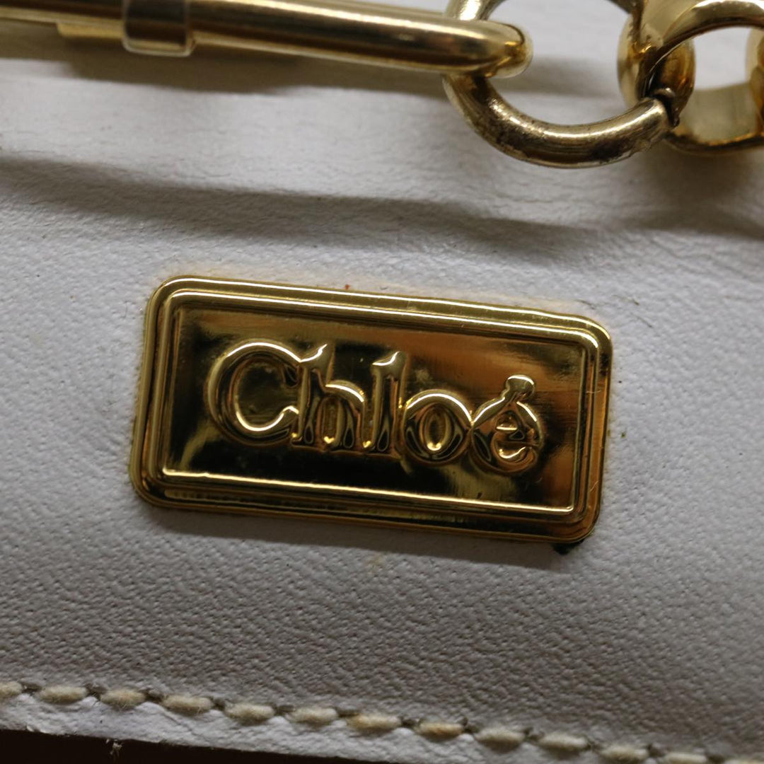 Chloe Chain Shoulder Bag Leather Vintage White ar11719