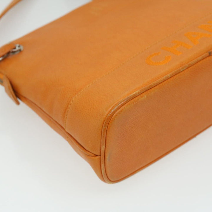 Chanel Chain Shoulder Bag Caviar Skin Orange CC Auth ar8526