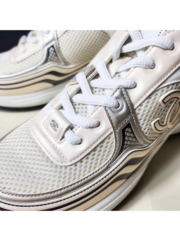 Women CC Logo Fabric Laminated Low Top Sneakers Silver Ivory Chanel