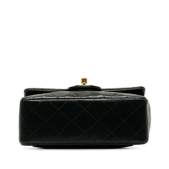 Top Quality Chanel Mini Flap Bag in Lambskin Black Ladies