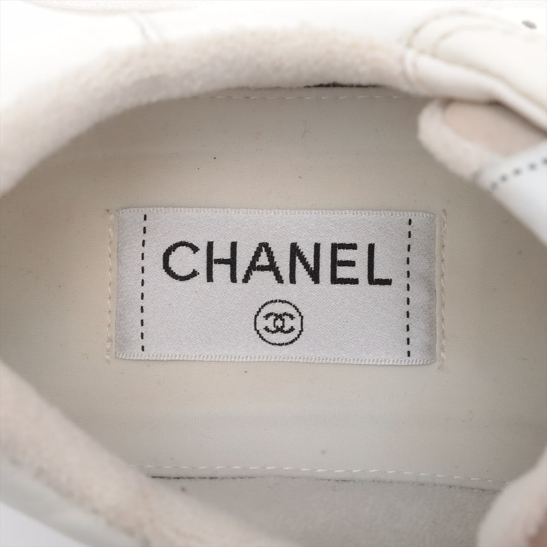 Top Quality Chanel Coco Leather Trainers 38  White G38808