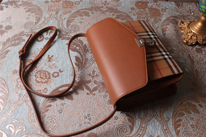 Burberry Bags - BG Bags - 1071