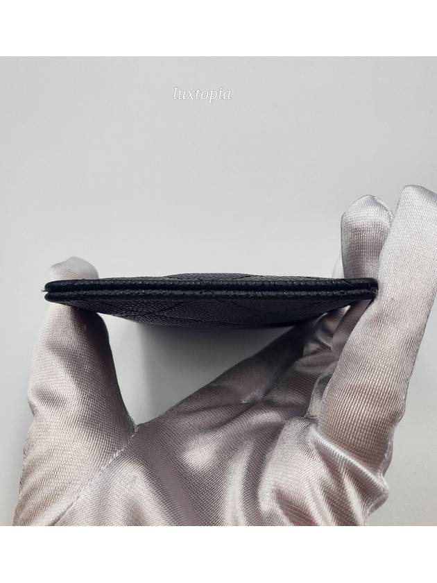 24P Coco Lettering CC Logo Card Slot Caviar Black AP3835 Chanel