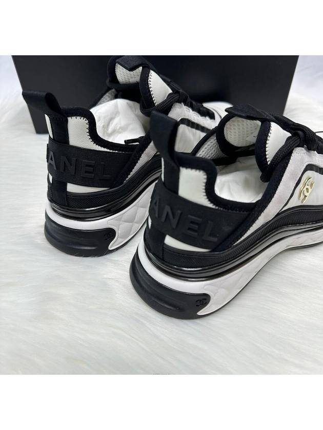 CC Logo Mixed Fiber Low Top Sneakers Black White Chanel