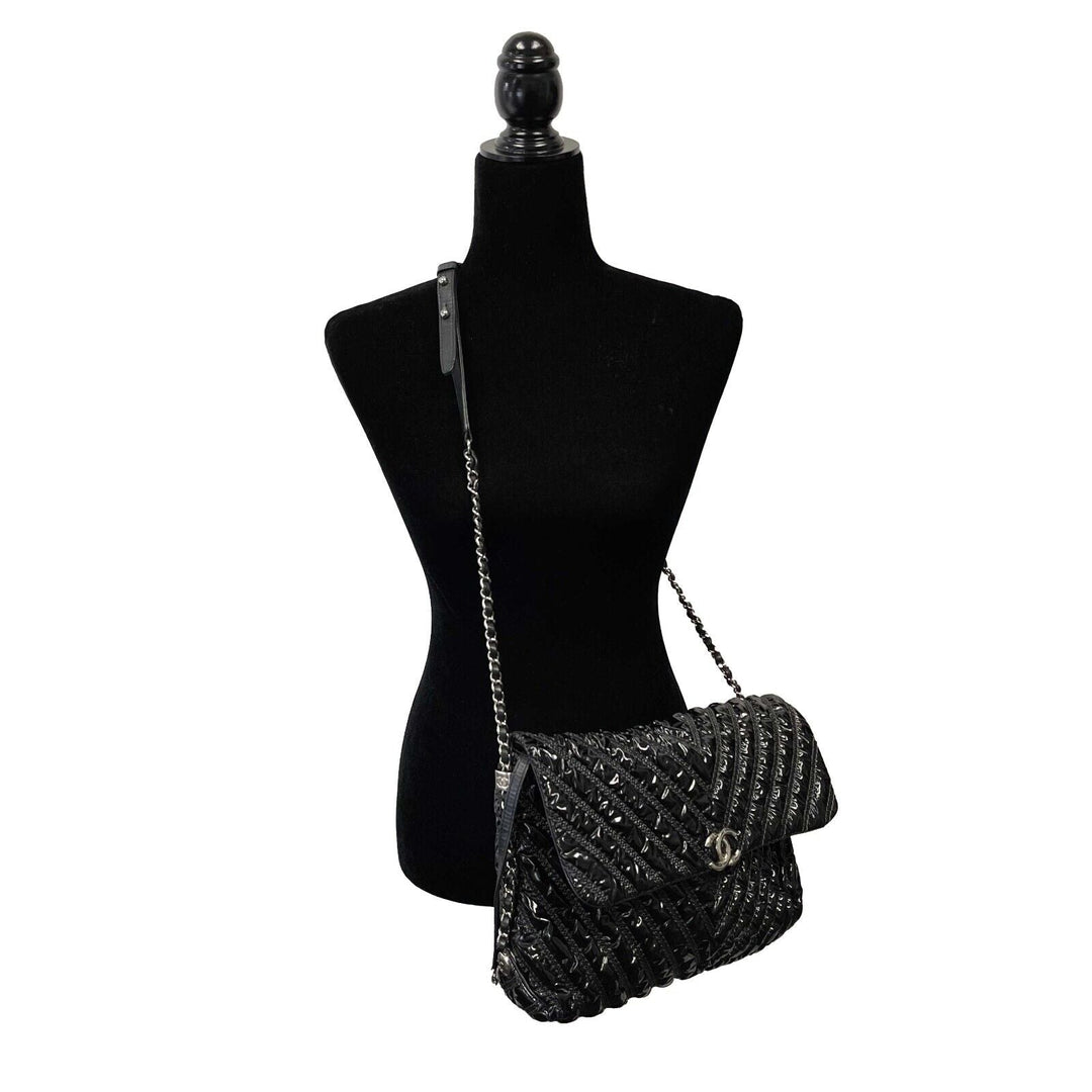 Chanel - New - Maxi Chevron Space Suit New Black Shoulder Bag