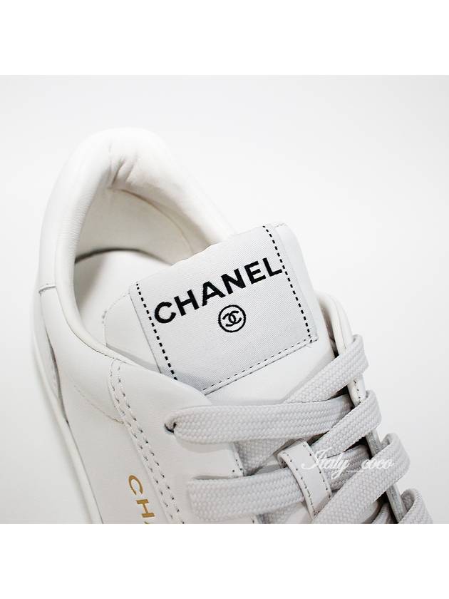 Logo Calfskin Low Top Sneakers White Chanel