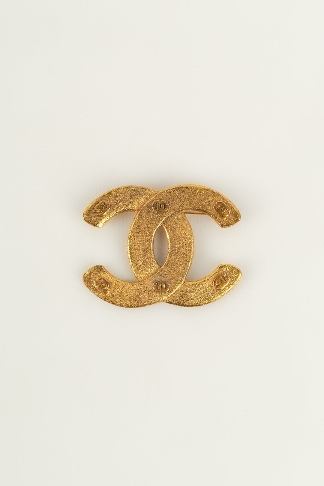 Broche cc Chanel