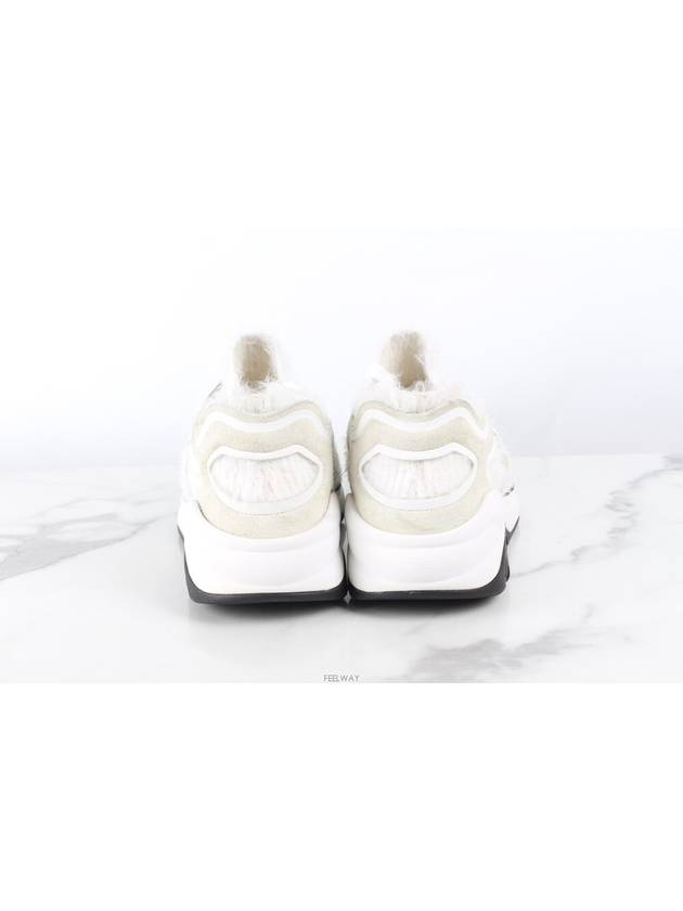 CC logo knit sneakers 36 230 Chanel