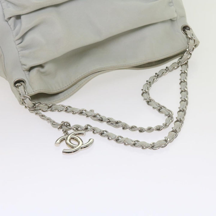 Top Quality Chanel Chain Shoulder Bag Leather White CC Auth bs10195