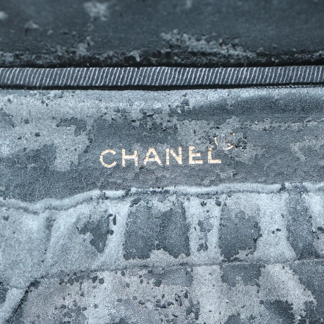 Chanel Vanity Cosmetic Pouch Caviar Skin Black CC Auth bs11563