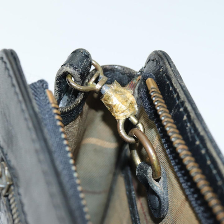 BurberrySs Clutch Bag Leather Black Auth bs14433