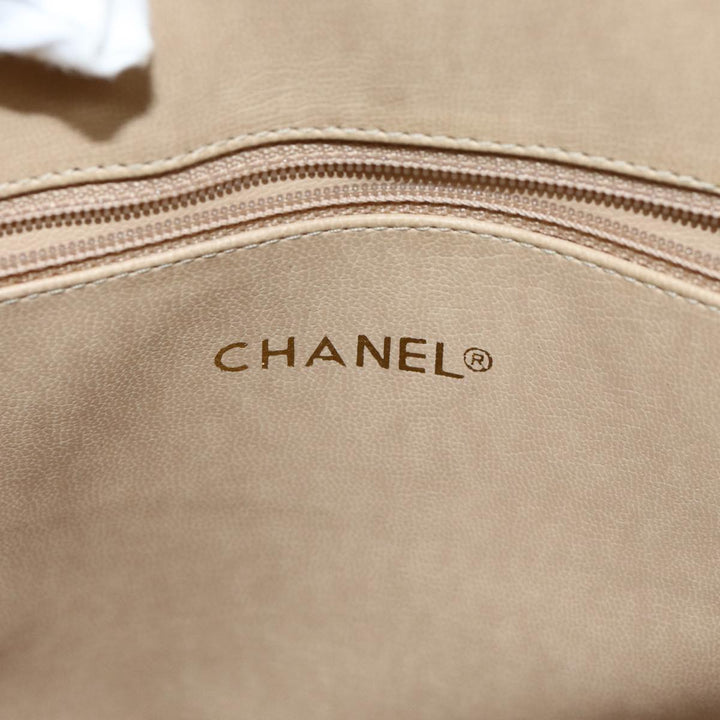 Top Quality Chanel Matelasse Chain Shoulder Bag Lamb Skin Beige CC Auth bs15118