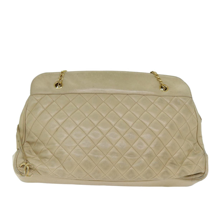 Top Quality Chanel Matelasse Chain Shoulder Bag Lamb Skin Beige CC Auth bs15118