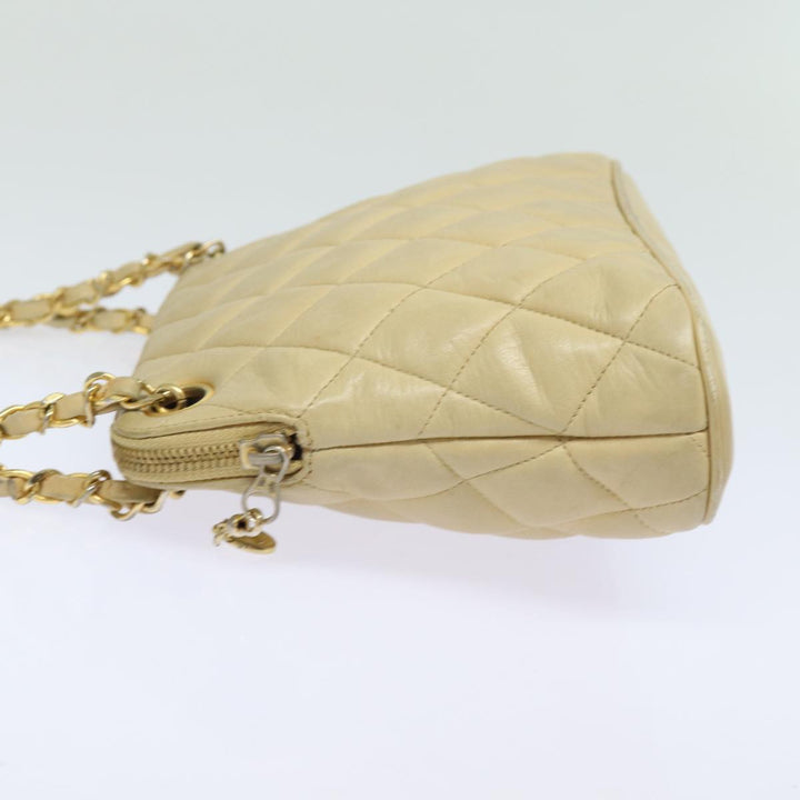 Top Quality Chanel Matelasse Chain Shoulder Bag Leather Beige CC Auth bs15440