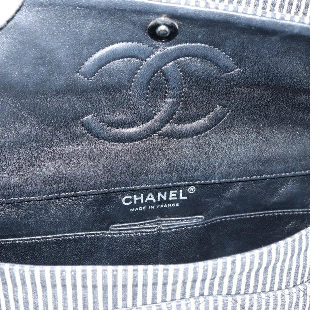 Chanel Matelasse Turn Lock Chain Hand Bag Canvas Black Silver CC Auth bs16629