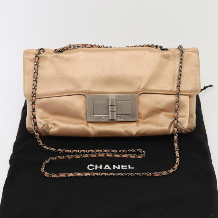 Top Quality Chanel Chain Shoulder Bag Satin Beige Silver CC Auth bs16982