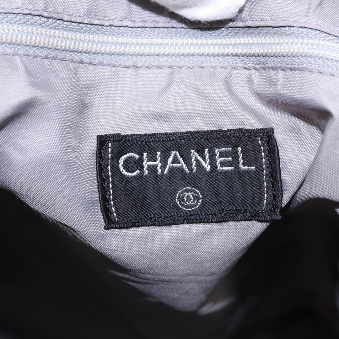 Chanel Tote Bag Nylon 2way White Silver CC Auth bs17286