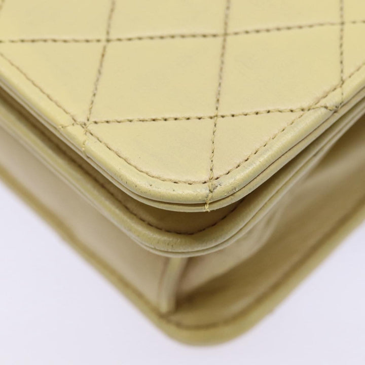Top Quality Chanel Matelasse Chain Shoulder Bag Lamb Skin Beige Gold CC Auth bs17432