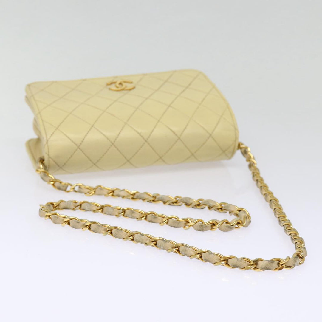 Top Quality Chanel Matelasse Chain Shoulder Bag Lamb Skin Beige Gold CC Auth bs17432