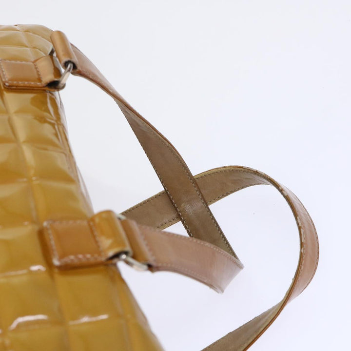 Top Quality Chanel Choco Bar Line Shoulder Bag Patent leather Yellow CC Auth bs7801