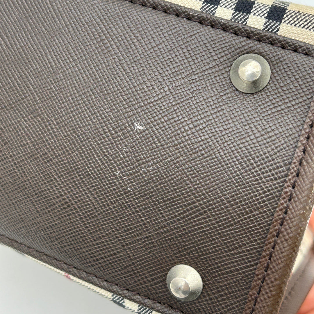 Burberry Nova Check Handbag YVEAE878