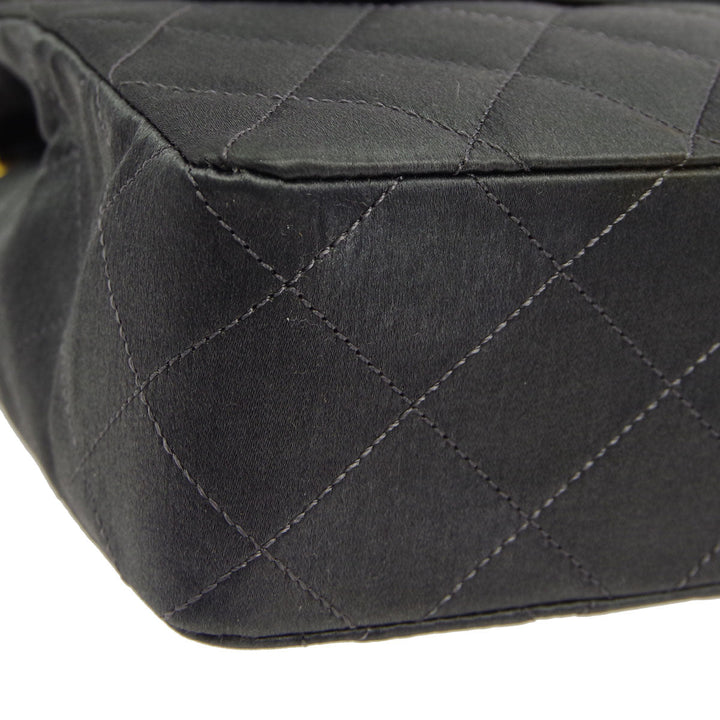 Top Quality Chanel * 1989-1991 Gray Satin Border Flap Bag & Pouch Set