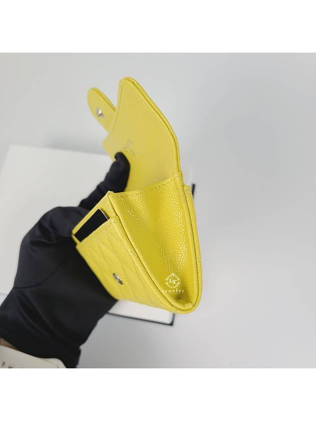 Classic Grained Shiny Calfskin Card Wallet Yellow Chanel