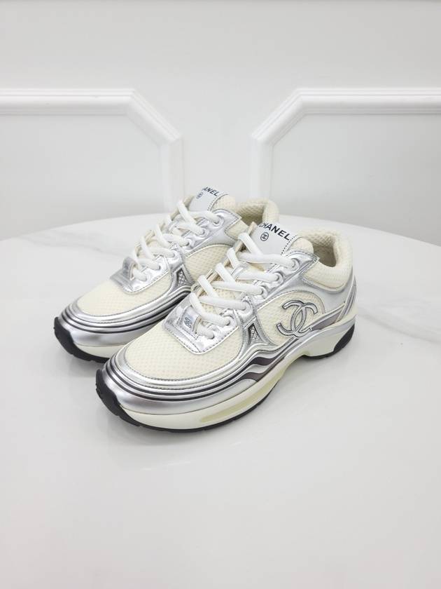 CC Logo Shasix Cruise Sneakers 35 G39792 Chanel