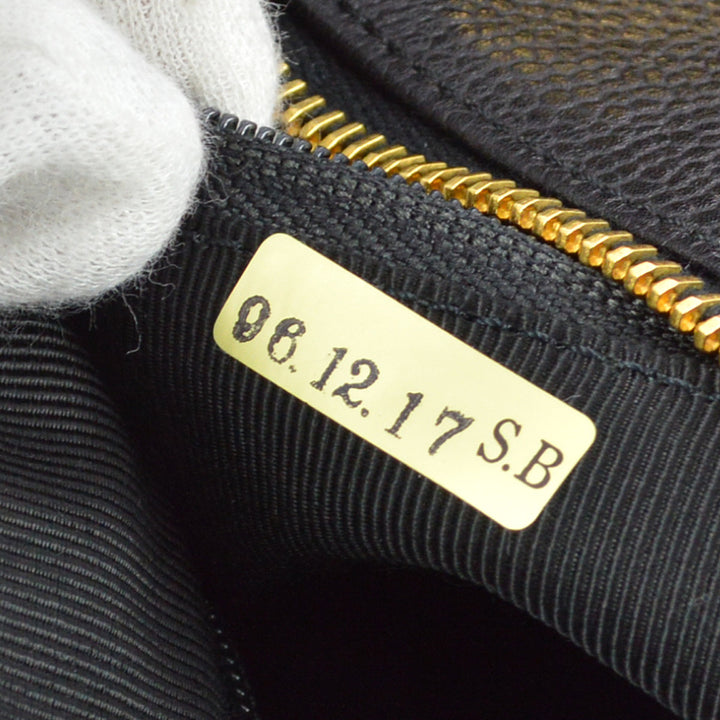 Top Quality Chanel 1996-1997 Caviar Shoulder Bag