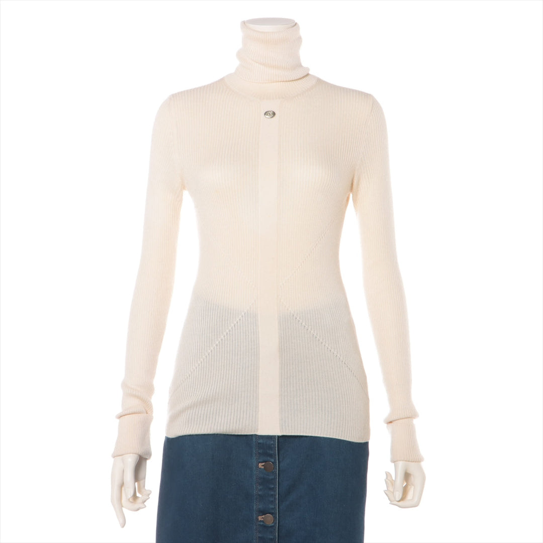 Top Quality Chanel Coconut Button 11 Years Casimir Hynecknit 36  Beige P39