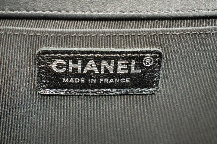 Chanel Boy Chain Shoulder Bag Black Quilted New Calfskin Leather