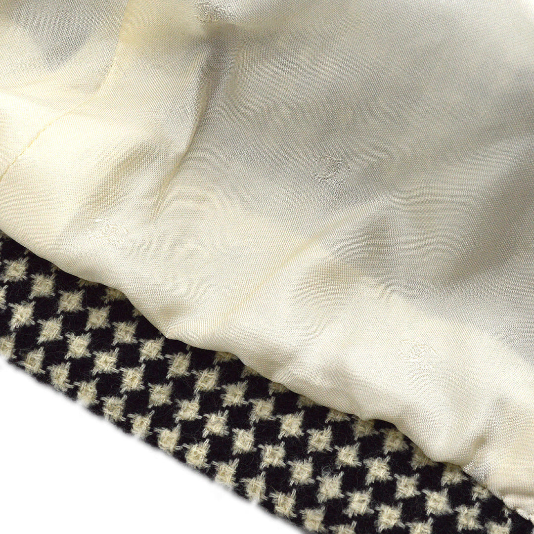 Top Quality Chanel Coat Black White 96A #36