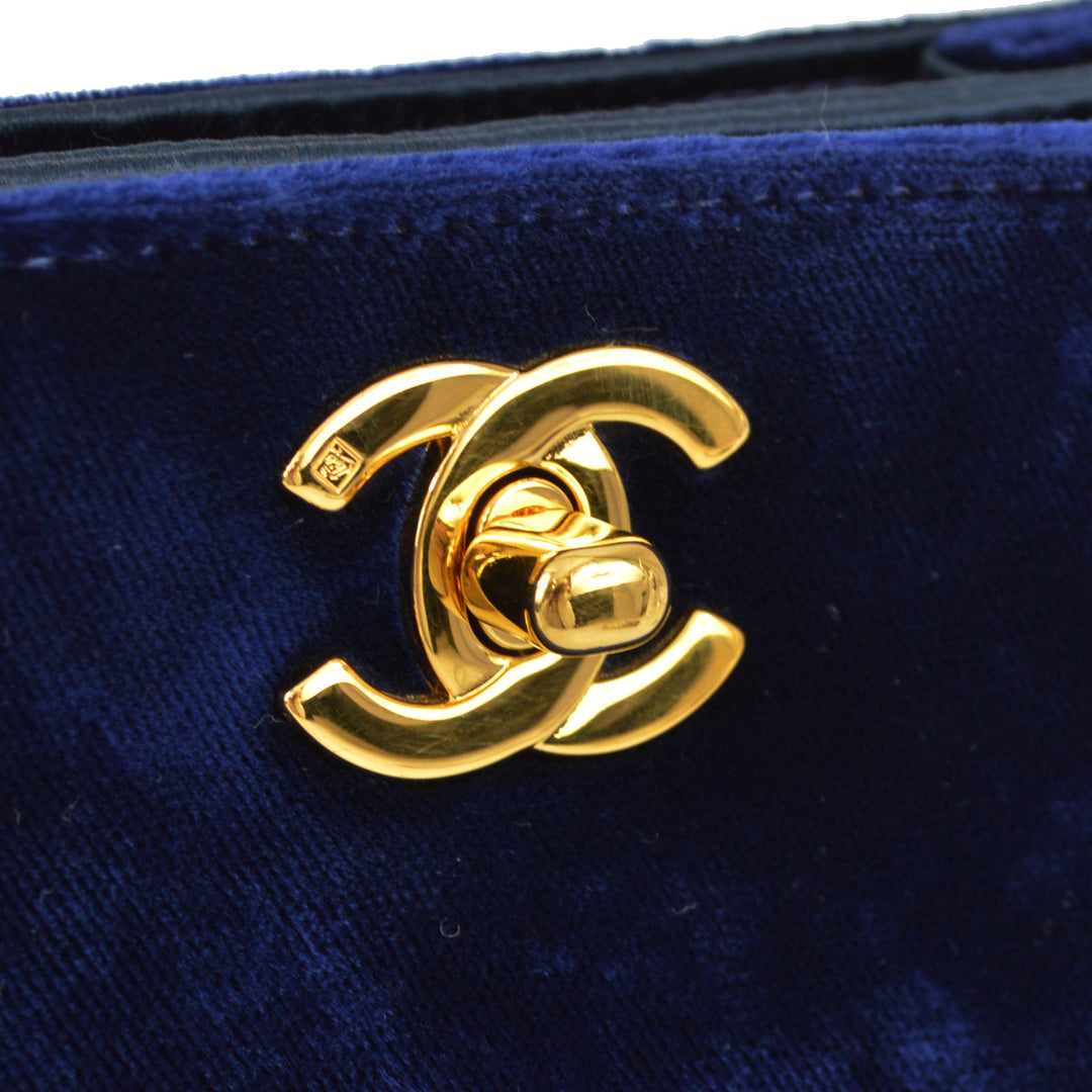 Top Quality Chanel * 1997-1999 Blue Velvet Double Sided Turnlock Handbag