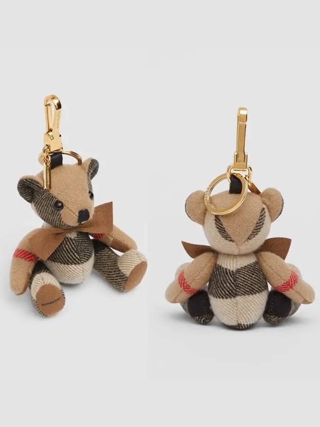 Burberry Bow Tie Thomas Bear Charm Archive Beige