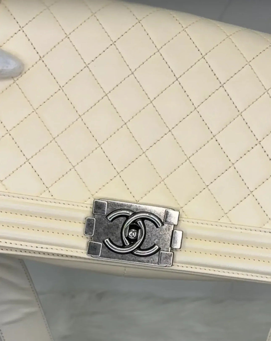 Top Quality Chanel Leboy medium year2011 B22-43