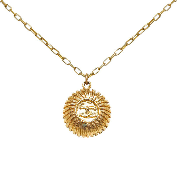 Top Quality Chanel Vintage Coca-Cola Medal Collar Gold   Chanel