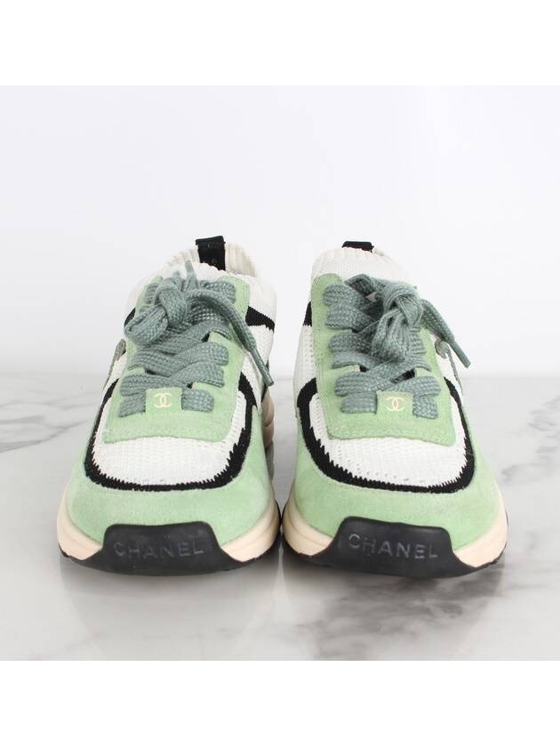 cc logo knit sneakers 37 240 Chanel