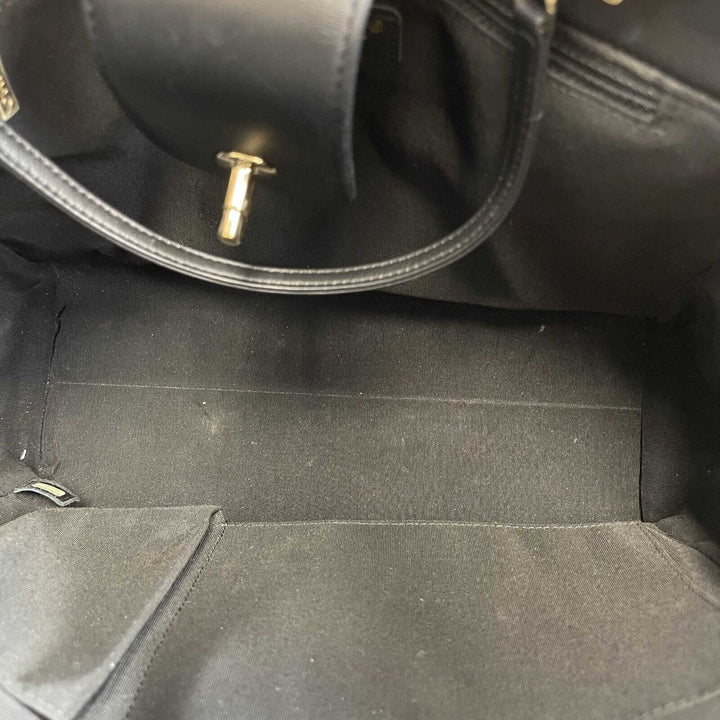 Chanel - Large Shopping Tote Black Chevron Leather CC Tote w/ Shoulder Strap