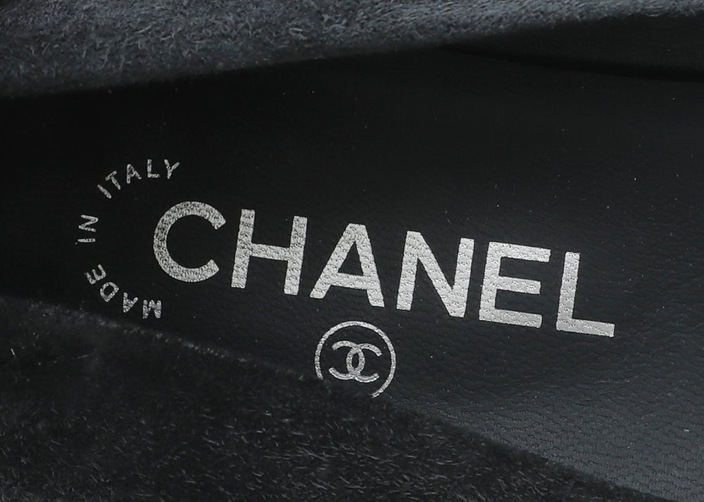 Chanel Bicolor CC Cap Toe Camellia Flat Ballerina 37.5