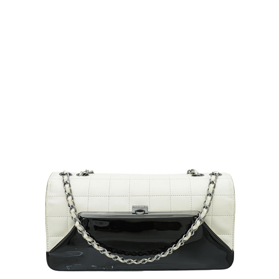Chanel Bicolor Chocolate Bar Kiss Lock Flap Medium Bag