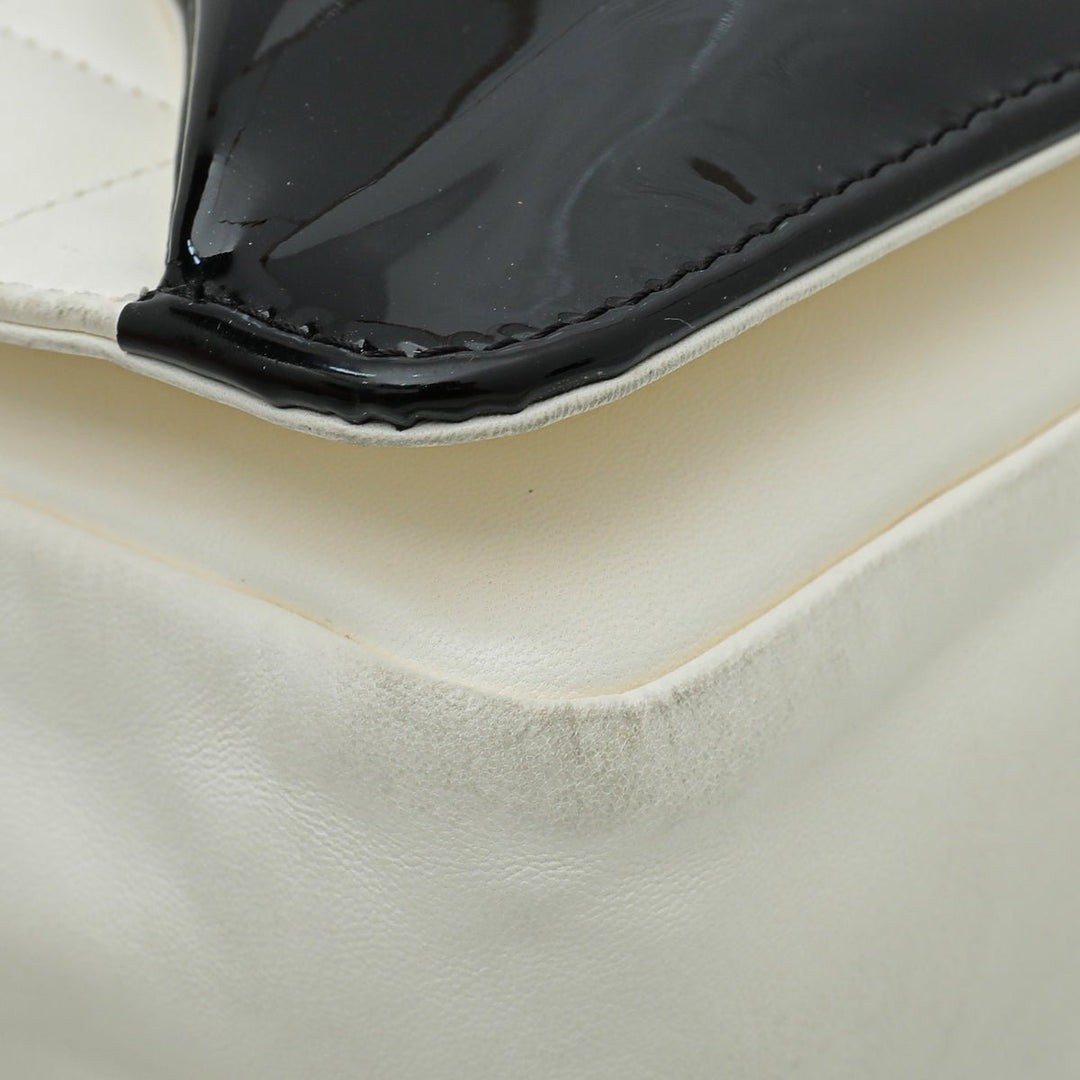 Chanel Bicolor Chocolate Bar Kiss Lock Flap Medium Bag