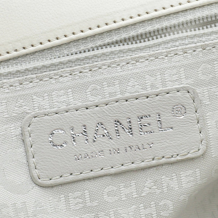Chanel Bicolor Chocolate Bar Kiss Lock Flap Medium Bag