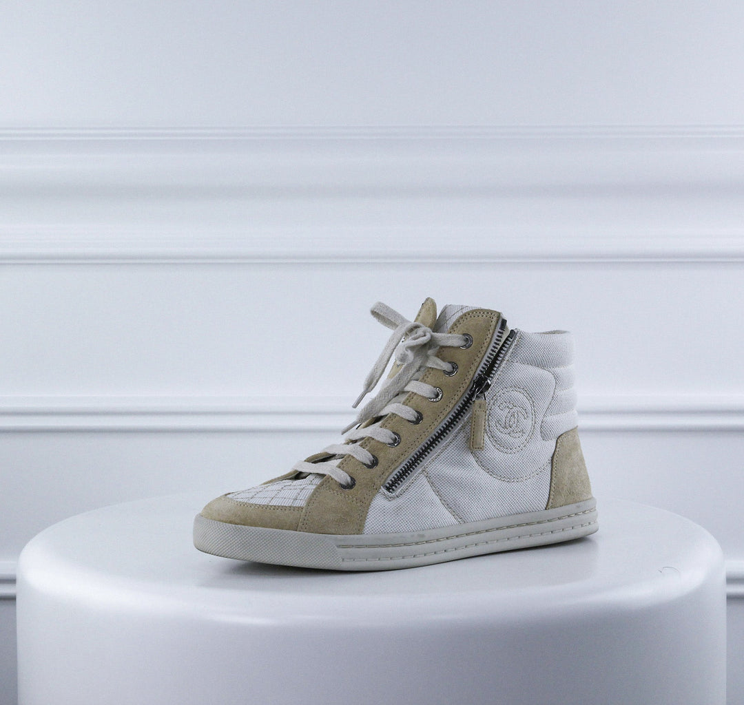 Chanel Bicolor Zip Up High Sneakers 38 1-2