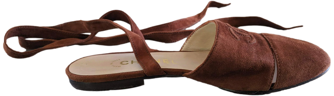 Chanel 1990s Noisette Suede Spartiates Flat Pumps en Daim Xtra Soft Sz 38