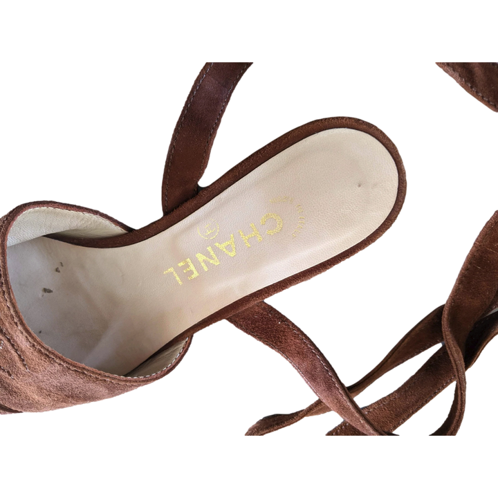 Chanel 1990s Noisette Suede Spartiates Flat Pumps en Daim Xtra Soft Sz 38