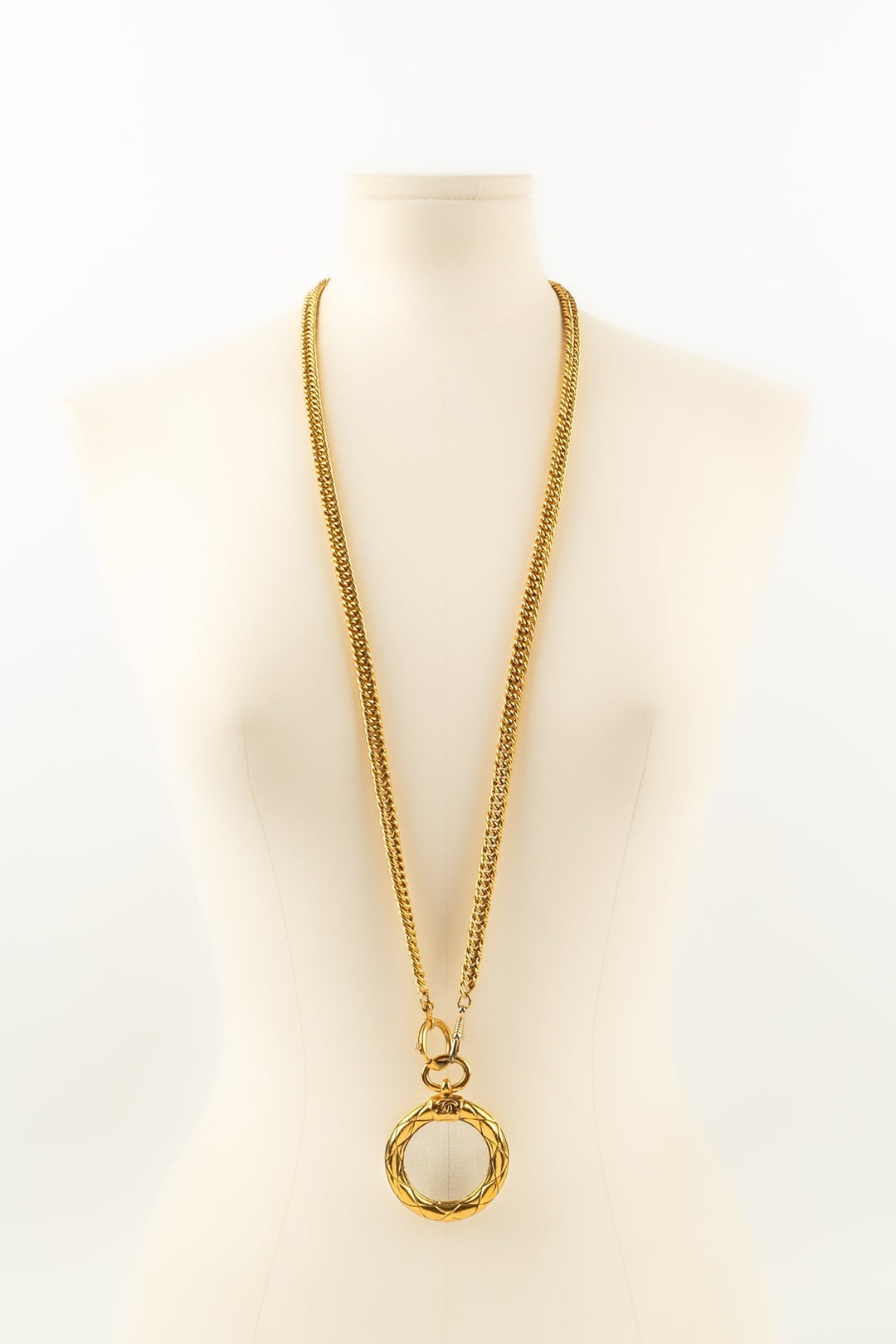 Collier loupe Top Quality Chanel 1980s