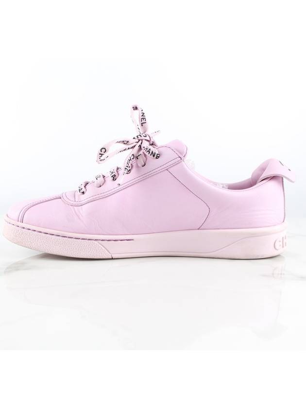 shoe lace pink Chanel