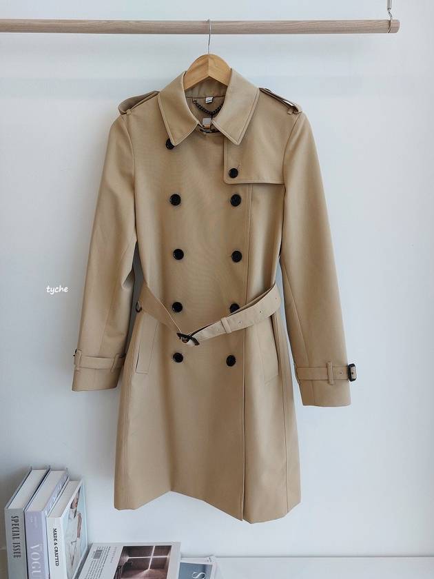 Burberry WoMen's Harbon Half Trench Coat Beige